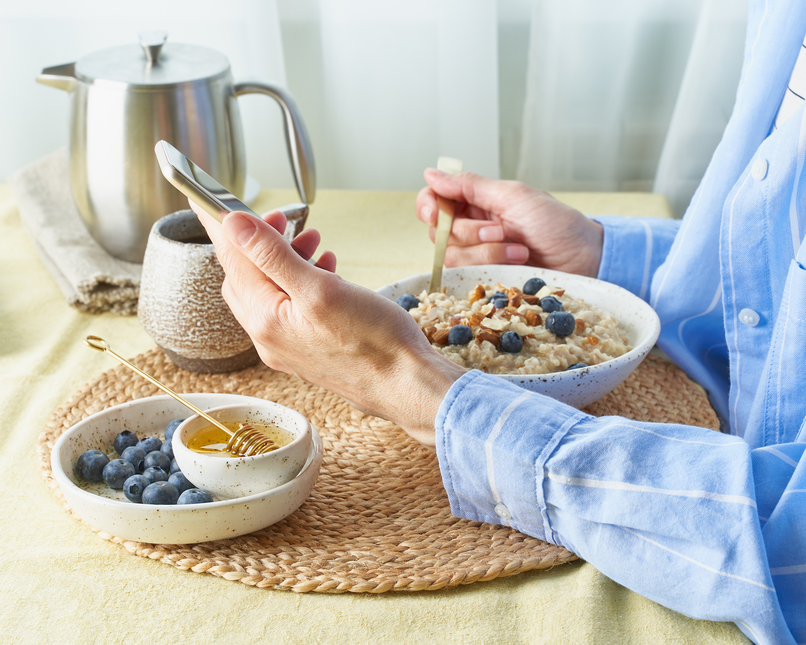 Bekal “Anti Lembur Lelah”: 3 Resep 10 Menit 400–500 kcal untuk Shift Malam